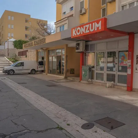 Apartment Gogina *